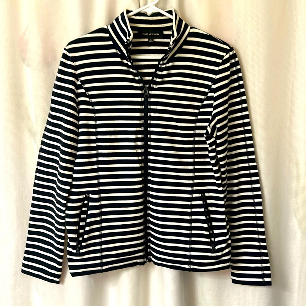 Striped Knit Zipped Jacket